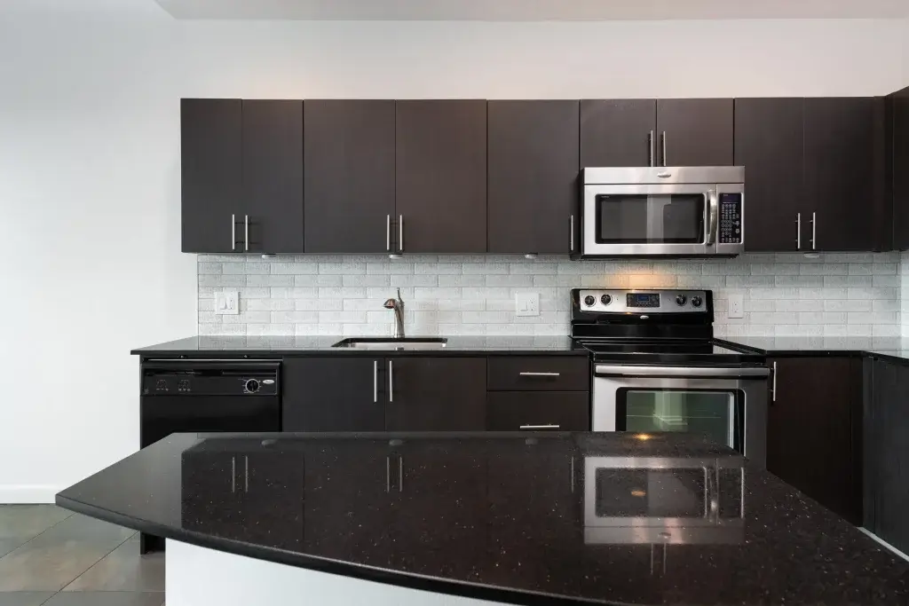 fl ankr s3 0x1 850sqft kitchen 2