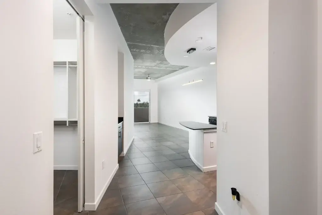 fl ankr s3 0x1 850sqft living space